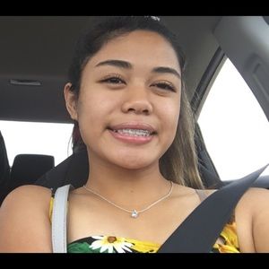 Meet your Posher, Freesia